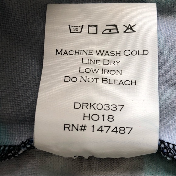 Draper James Nassau Navy Winter Floral Shift Dress Size Medium - Picture 7 of 7